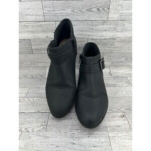 Clarks‎ Collection Women Black Leather Ankle Boots Buckle Side Zip Size 7.5M